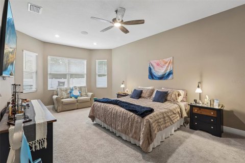 House in Spring Hill, Florida 4 bedrooms, 259.48 sq.m. № 2117049 - photo 11