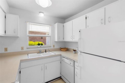 Copropriété à vendre à DeLand, Floride: 2 chambres, 98.1 m2 № 1644134 - photo 5