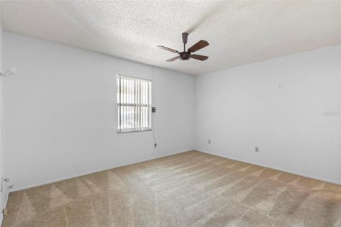 Copropriété à vendre à DeLand, Floride: 2 chambres, 98.1 m2 № 1644134 - photo 11