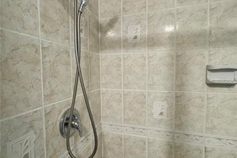 Casa en venta en Orlando, Florida, 4 dormitorios, 176.89 m2 № 1851545 - foto 5