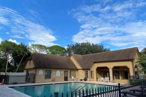 Condominio en alquiler en Altamonte Springs, Florida, 1 dormitorio, 59.83 m2 № 1877074 - foto 17