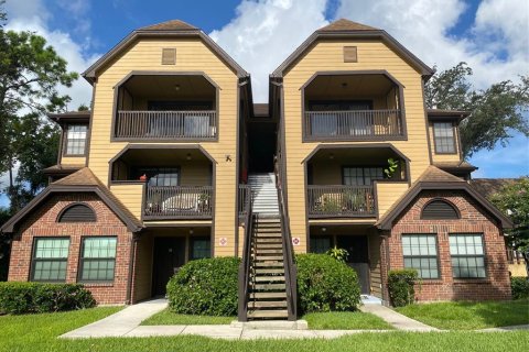 Condominio en alquiler en Altamonte Springs, Florida, 1 dormitorio, 59.83 m2 № 1877074 - foto 1