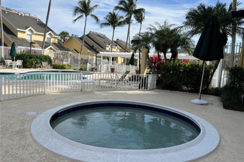 Condo in Boca Raton, Florida, 1 bedroom  № 2038566 - photo 15