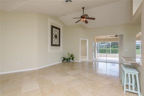 Casa en venta en Weeki Wachee, Florida, 2 dormitorios, 131.55 m2 № 1845208 - foto 7