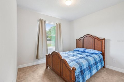 House in Tampa, Florida 4 bedrooms, 240.34 sq.m. № 2157410 - photo 22