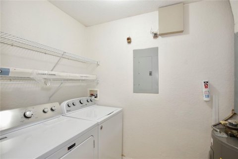 Снять в аренду кондоминиум в Альтамонте-Спрингс, Флорида 1 комната, 117.61м2, № 1909928 - фото 19