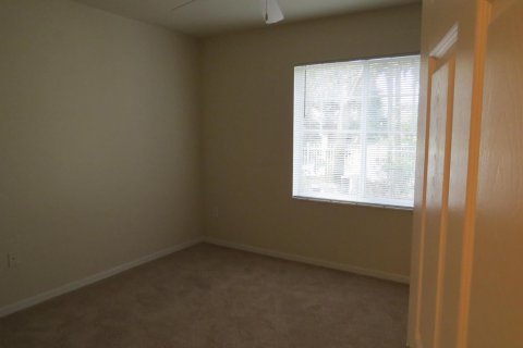 Condo in West Palm Beach, Florida, 1 bedroom № 2086562 - photo 11