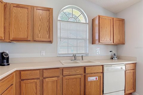 Casa en venta en Kissimmee, Florida, 4 dormitorios, 165.18 m2 № 1838285 - foto 9