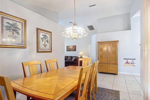 Casa en venta en Kissimmee, Florida, 4 dormitorios, 165.18 m2 № 1838285 - foto 16