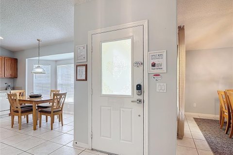 Casa en venta en Kissimmee, Florida, 4 dormitorios, 165.18 m2 № 1838285 - foto 5