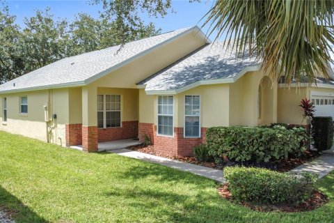Casa en venta en Kissimmee, Florida, 4 dormitorios, 165.18 m2 № 1838285 - foto 3