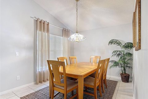 Casa en venta en Kissimmee, Florida, 4 dormitorios, 165.18 m2 № 1838285 - foto 15