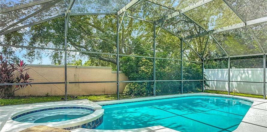 Casa en Kissimmee, Florida 4 dormitorios, 165.18 m2 № 1838285