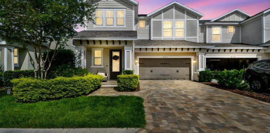 Touwnhouse à Palm Harbor, Floride 3 chambres, 215.9 m2 № 1661753