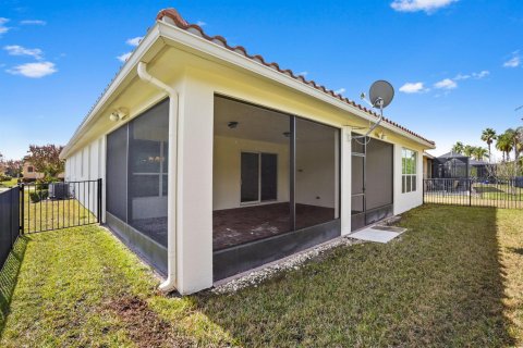 House in Port St. Lucie, Florida 3 bedrooms, 186.92 sq.m. № 2169923 - photo 25