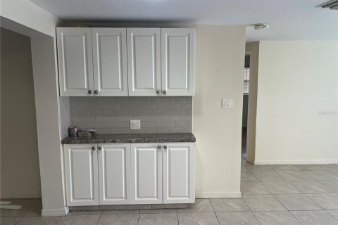 Casa en venta en Largo, Florida, 3 dormitorios, 116.31 m2 № 2383846 - foto 4