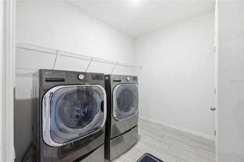 Купить виллу или дом в Апопка, Флорида 10 комнат, 263.1м2, № 2092950 - фото 23