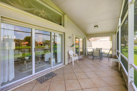 House in Boynton Beach, Florida 3 bedrooms, 175.03 sq.m. № 2189480 - photo 28