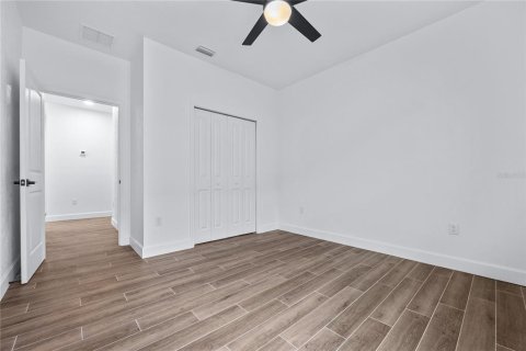 Casa en venta en Gainesville, Florida, 4 dormitorios, 167.22 m2 № 1518626 - foto 9