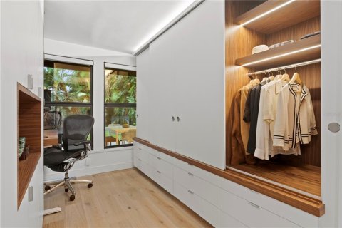 Купить виллу или дом в Клируотер, Флорида 7 комнат, 174.19м2, № 1690956 - фото 26
