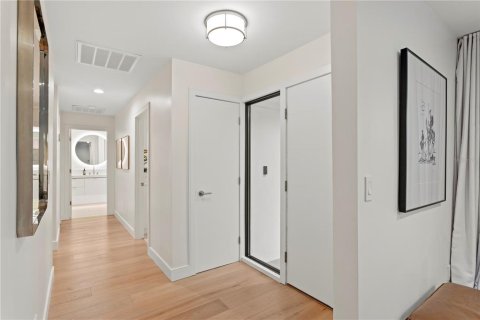 Купить виллу или дом в Клируотер, Флорида 7 комнат, 174.19м2, № 1690956 - фото 8