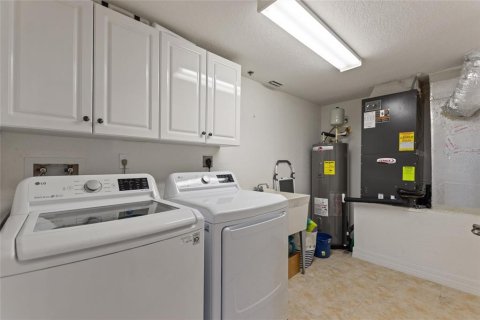 Condominio en venta en New Smyrna Beach, Florida, 3 dormitorios, 157.75 m2 № 1907535 - foto 23