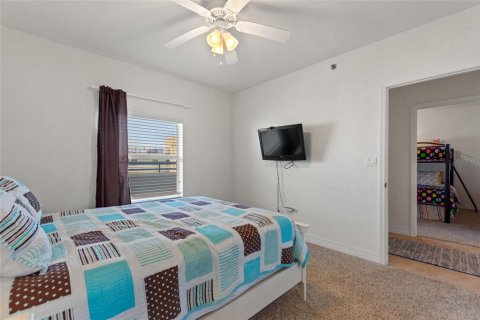 Condominio en venta en New Smyrna Beach, Florida, 3 dormitorios, 157.75 m2 № 1907535 - foto 8