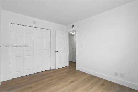 Copropriété à louer à Miramar, Floride: 2 chambres, 77.29 m2 № 1940050 - photo 23