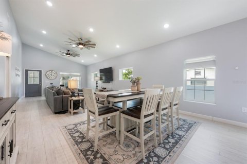 Casa en venta en Lake Helen, Florida, 3 dormitorios, 175.49 m2 № 1758266 - foto 5