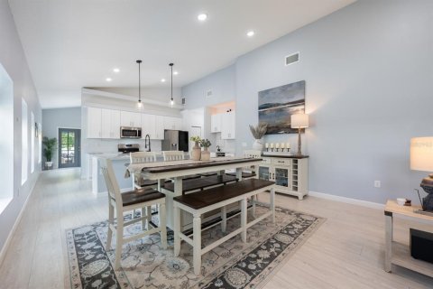 Casa en venta en Lake Helen, Florida, 3 dormitorios, 175.49 m2 № 1758266 - foto 6