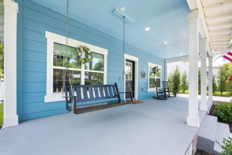 Casa en venta en Lake Helen, Florida, 3 dormitorios, 175.49 m2 № 1758266 - foto 2