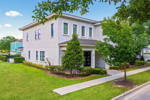 House in Four Corners, Florida 7 bedrooms, 365.85 sq.m. № 1564447 - photo 2