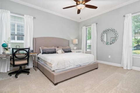 House in Four Corners, Florida 7 bedrooms, 365.85 sq.m. № 1564447 - photo 29