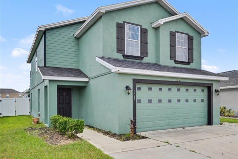 House in Mulberry, Florida 3 bedrooms, 178.56 sq.m. № 2310349