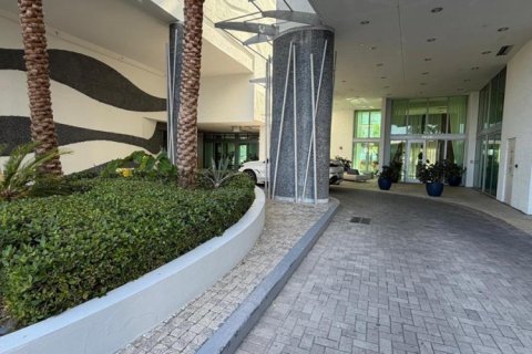 Condo in North Bay Village, Florida, 1 bedroom  № 2172338 - photo 7