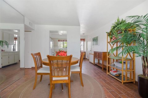 Купить кондоминиум в Ормонд-бай-те-Си, Флорида 6 комнат, 98.1м2, № 2312907 - фото 9