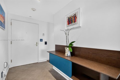 Condo in Aventura, Florida, 3 bedrooms  № 1943616 - photo 6