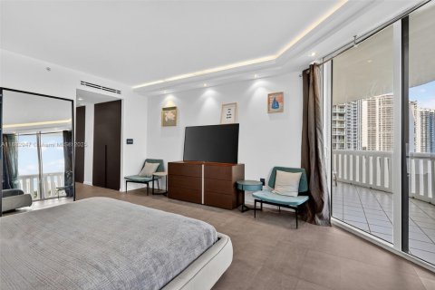 Condo in Aventura, Florida, 3 bedrooms  № 1943616 - photo 26