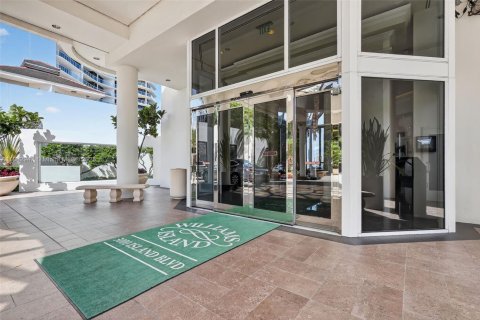 Condo in Aventura, Florida, 3 bedrooms  № 1943616 - photo 3