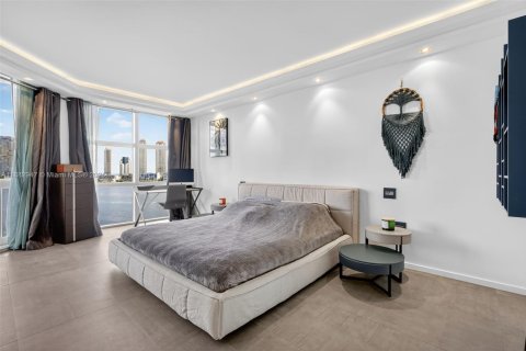 Condo in Aventura, Florida, 3 bedrooms  № 1943616 - photo 23