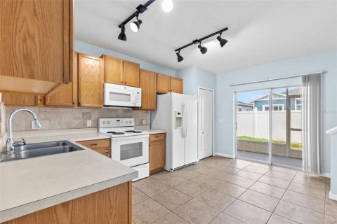 Touwnhouse à vendre à Odessa, Floride: 2 chambres, 115.2 m2 № 2218054 - photo 9