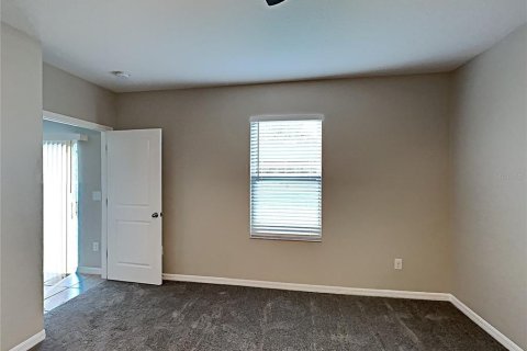 House in Ruskin, Florida 5 bedrooms, 224.36 sq.m. № 2150902 - photo 9