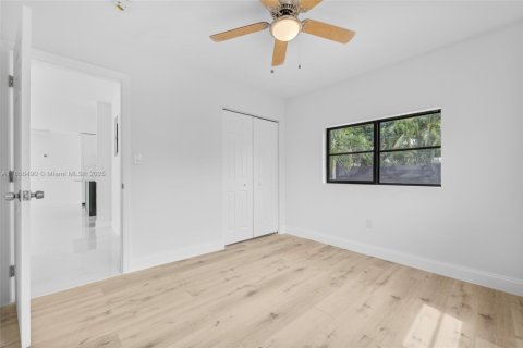 House in Deerfield Beach, Florida 3 bedrooms, 118.73 sq.m. № 1878378 - photo 21