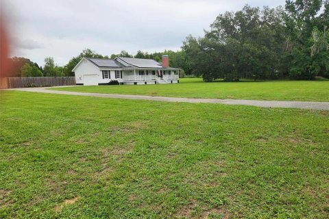 House in Dade City, Florida 4 bedrooms, 215.16 sq.m. № 1750225 - photo 3