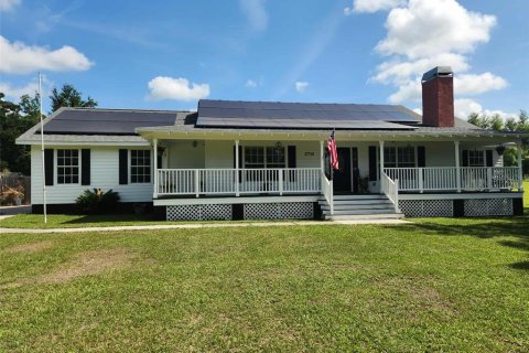 House in Dade City, Florida 4 bedrooms, 215.16 sq.m. № 1750225 - photo 2