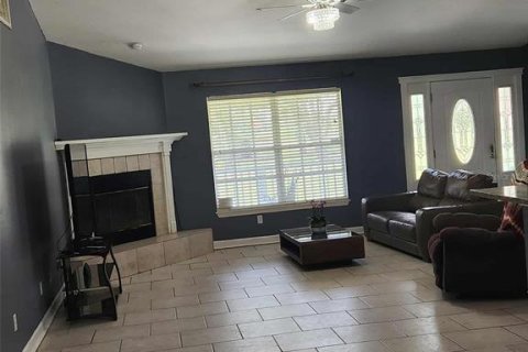 House in Dade City, Florida 4 bedrooms, 215.16 sq.m. № 1750225 - photo 4