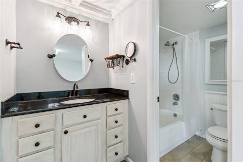 Condo in Lake Wales, Florida, 2 bedrooms № 2093349 - photo 23
