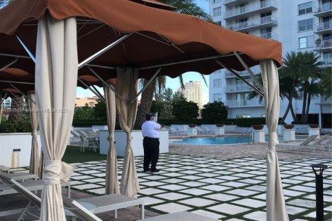 Copropriété à vendre à Aventura, Floride: 2 chambres, 154.78 m2 № 1956167 - photo 23