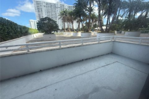 Copropriété à vendre à Aventura, Floride: 2 chambres, 154.78 m2 № 1956167 - photo 13