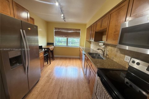 Copropriété à vendre à Aventura, Floride: 2 chambres, 154.78 m2 № 1956167 - photo 3